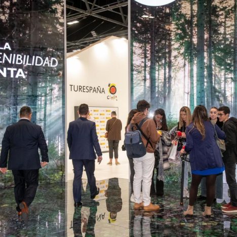 FITUR 2024: Showcasing Travel Tech, Forecasting the Future of Travel Booking Management Systems
